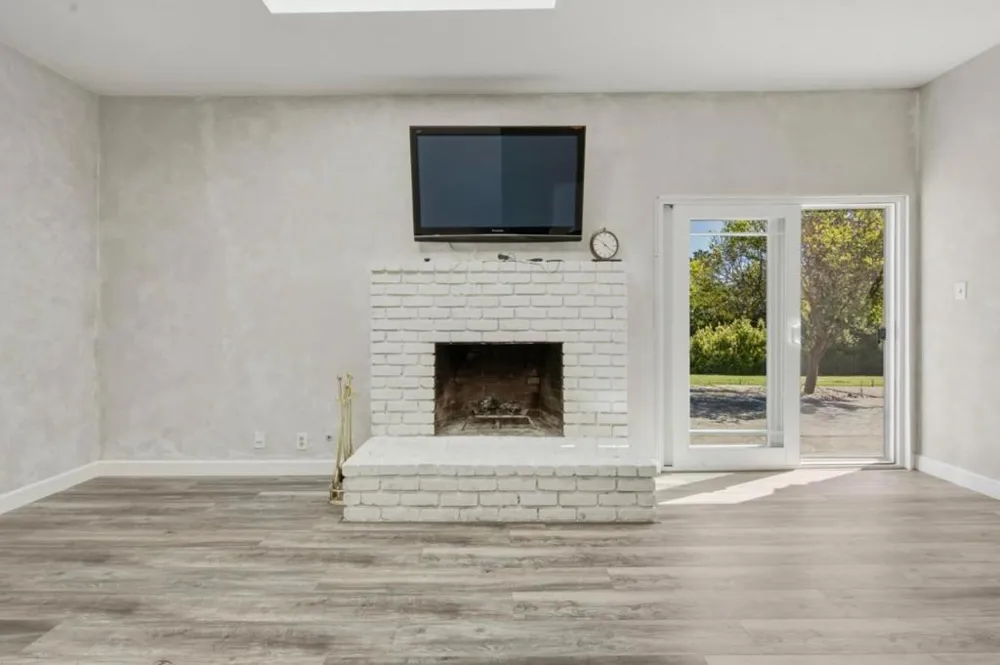 502 7th Street San Juan Bautista, CA 95045