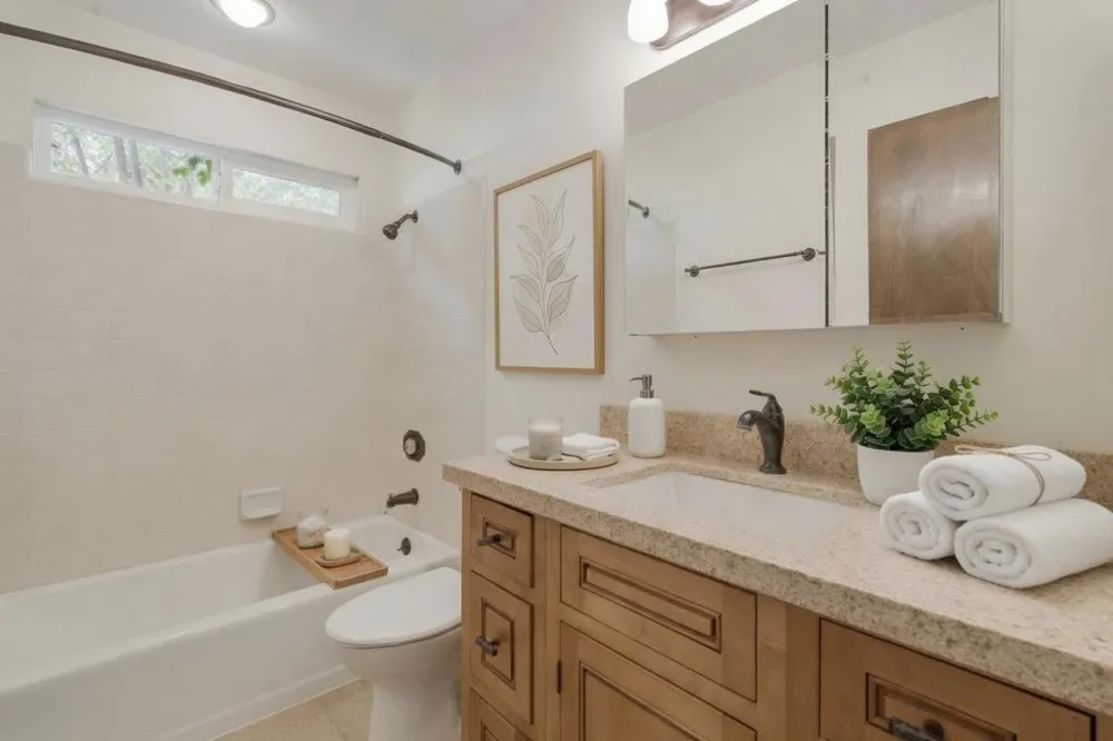 502 7th Street San Juan Bautista, CA 95045