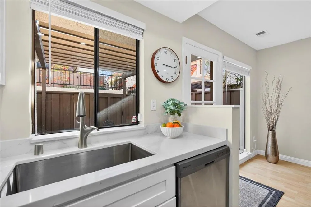 582 Pimlico Court Walnut Creek, CA 94597