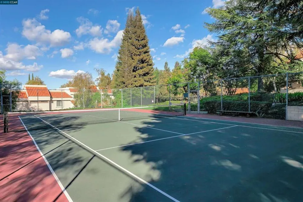 582 Pimlico Court Walnut Creek, CA 94597