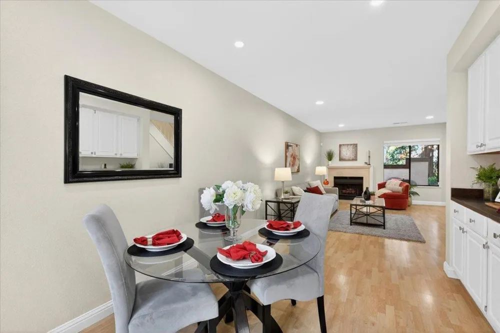 582 Pimlico Court Walnut Creek, CA 94597