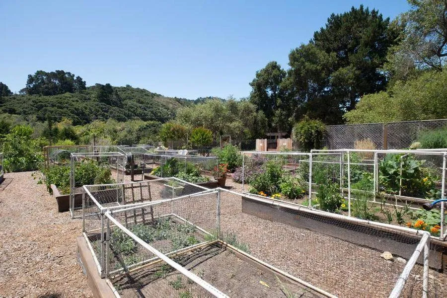 45 Hacienda Carmel Carmel, CA 93923