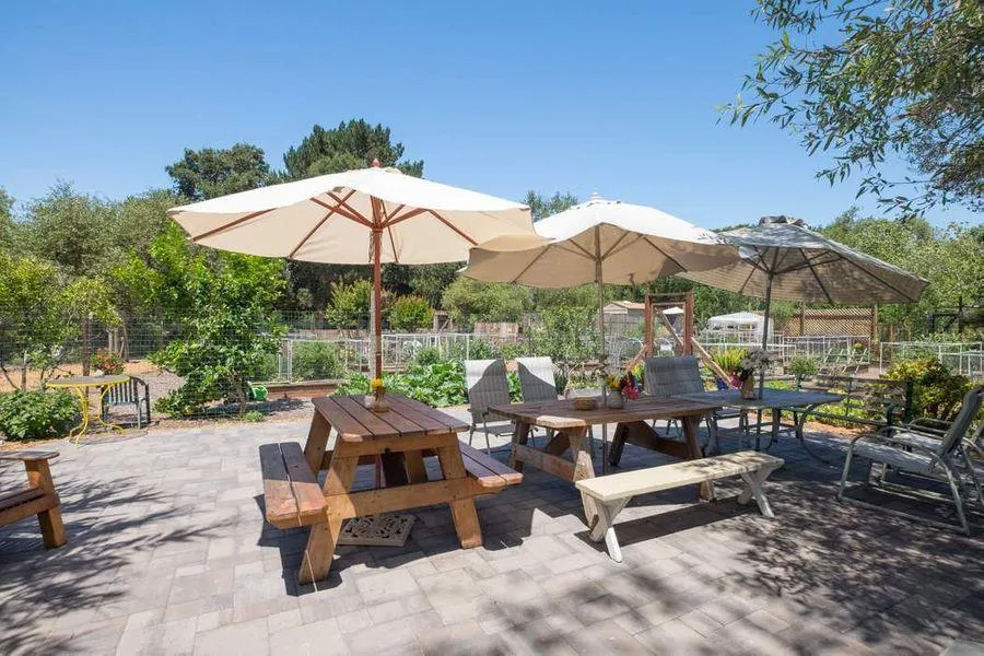 45 Hacienda Carmel Carmel, CA 93923