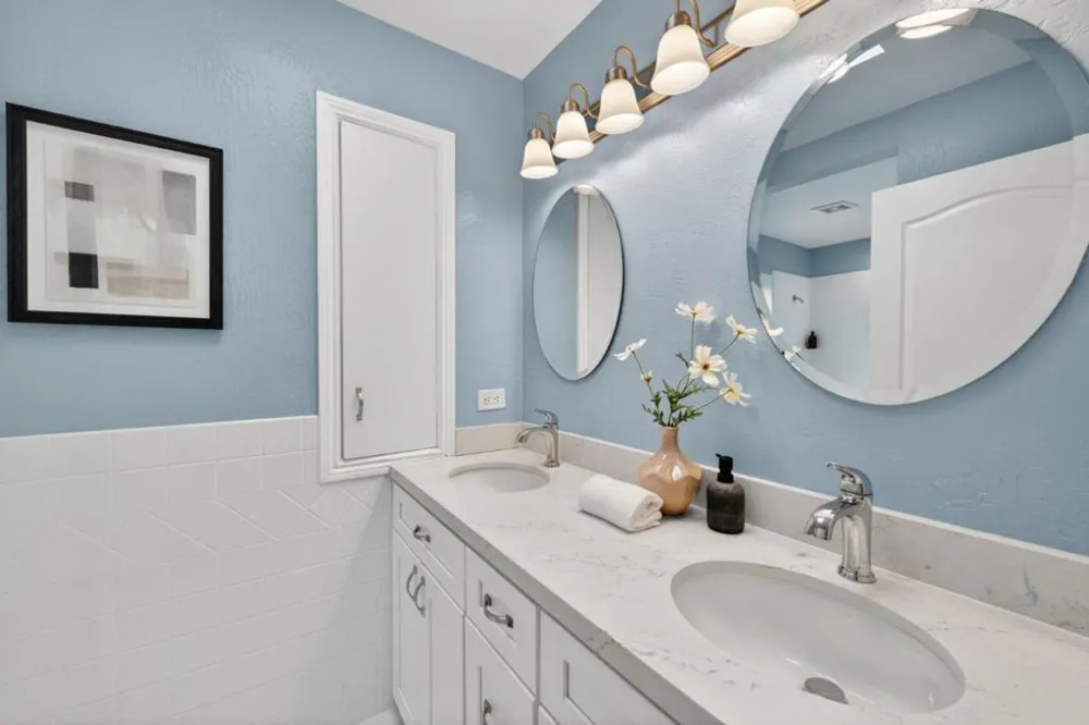 1523 Perez Dr Pacifica, CA 94044