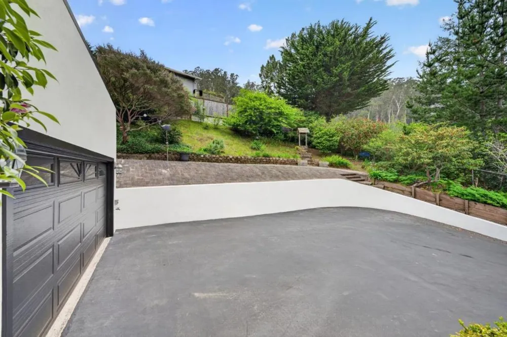 1523 Perez Dr Pacifica, CA 94044