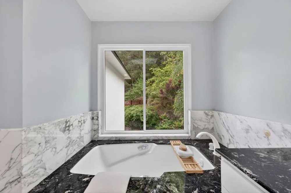 1523 Perez Dr Pacifica, CA 94044