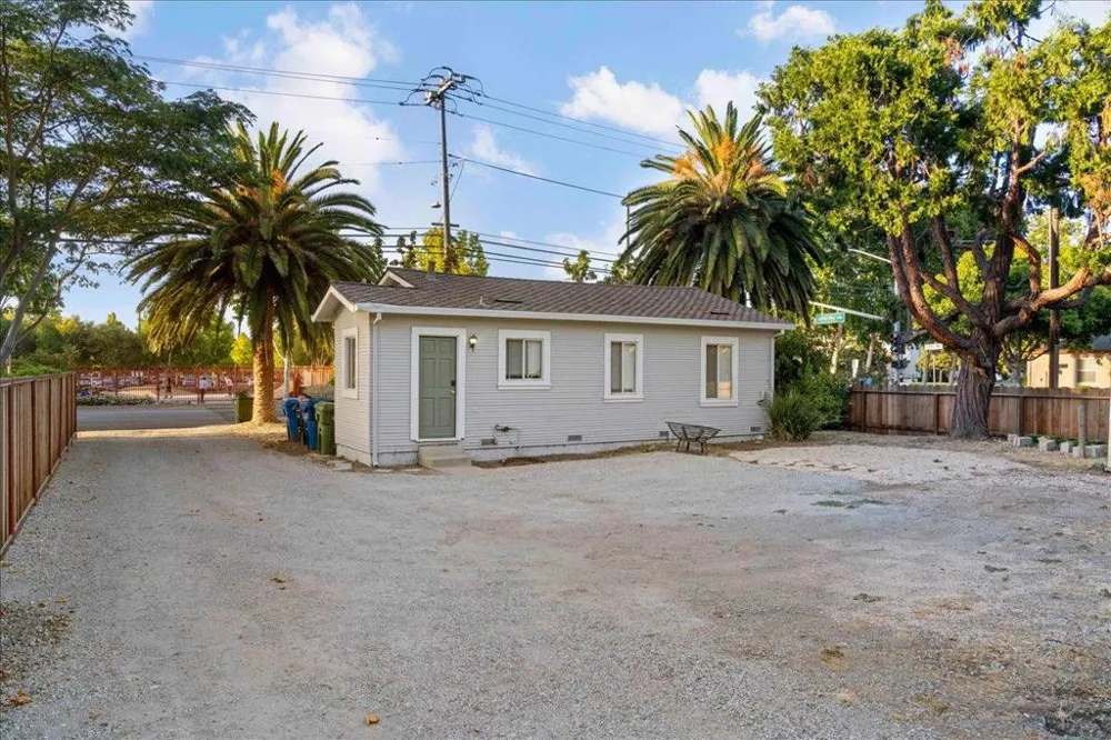 190 W Campbell Avenue Campbell, CA 95008