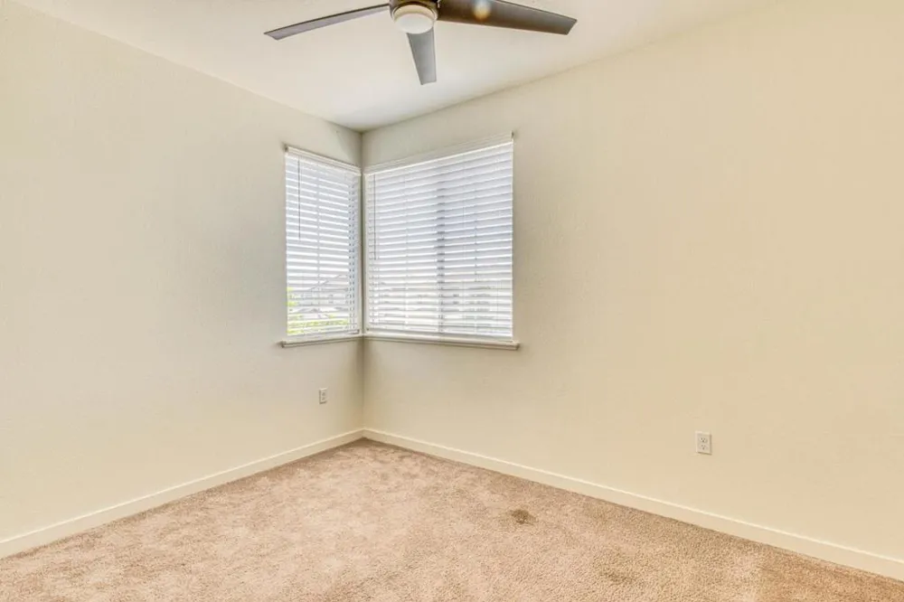 271 Lamplighter Lane Hollister, CA 95023