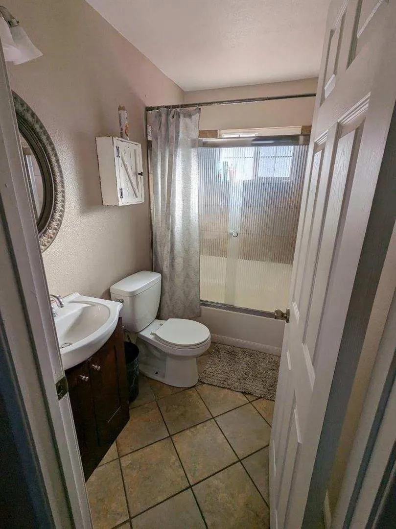 10383 Jalapa Way La Grange, CA 95329