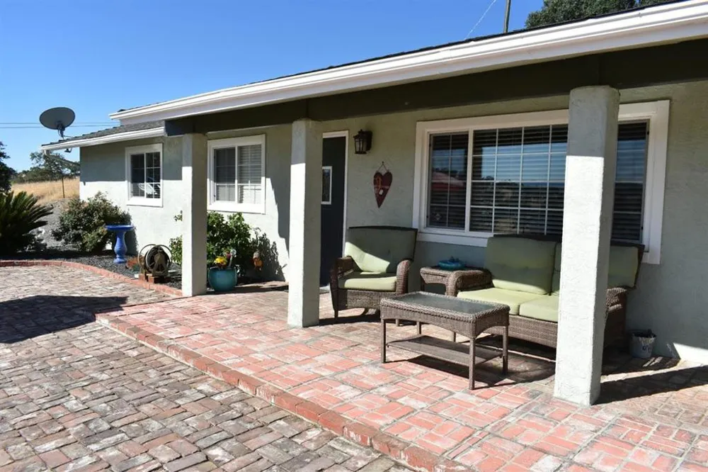 10383 Jalapa Way La Grange, CA 95329