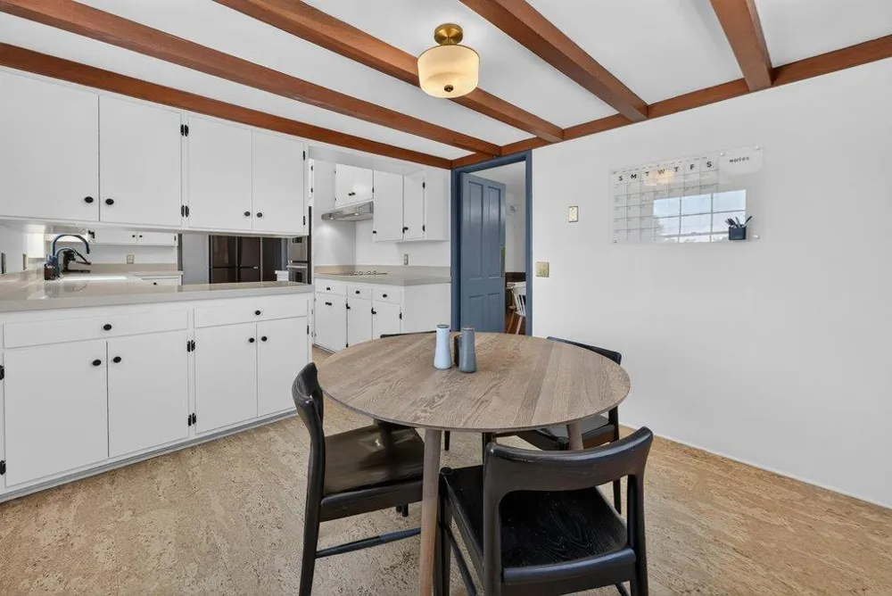 75 Skylark Lane Watsonville, CA 95076