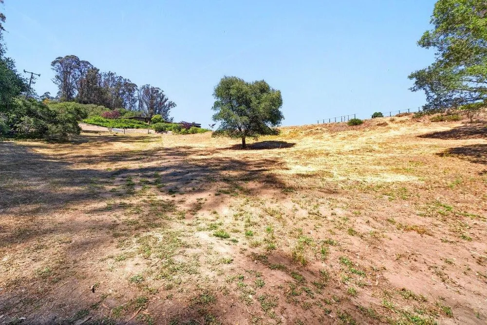75 Skylark Lane Watsonville, CA 95076