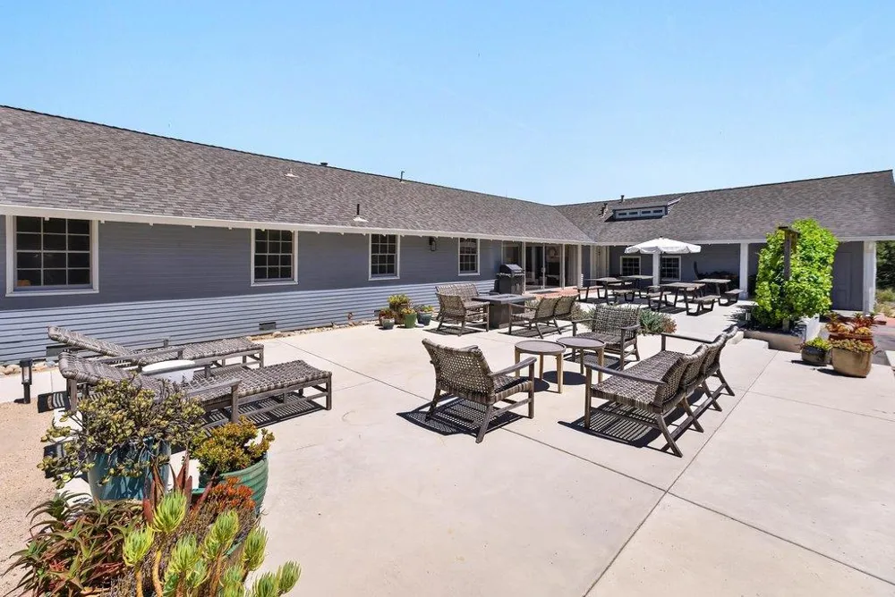 75 Skylark Lane Watsonville, CA 95076