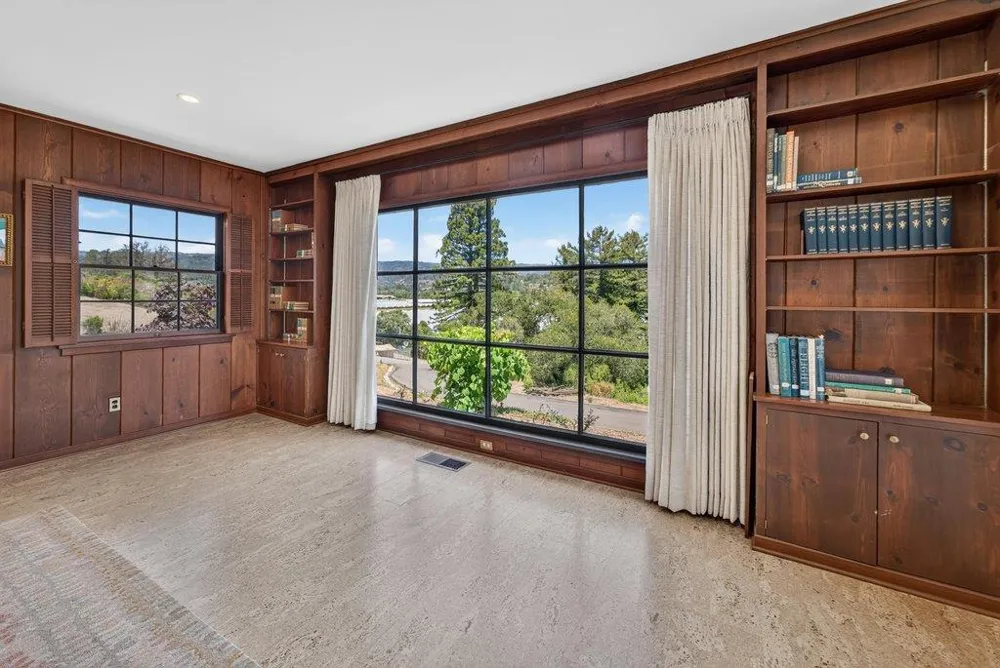 75 Skylark Lane Watsonville, CA 95076
