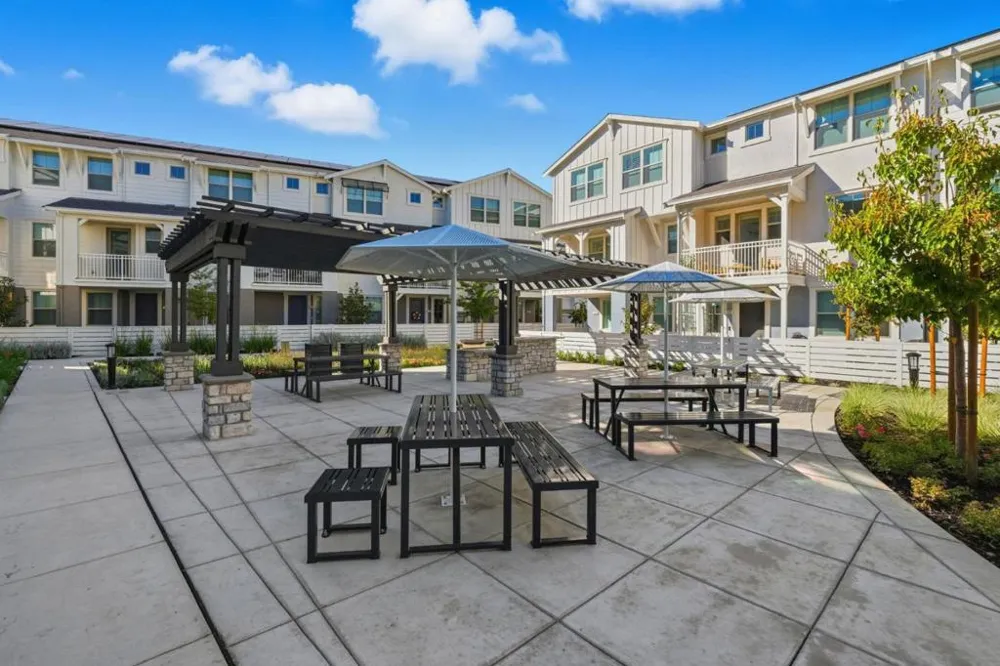 112 Oak Circle Walnut Creek, CA 94597