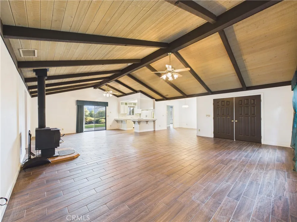 42177 Lone Olive Ahwahnee, CA 93601