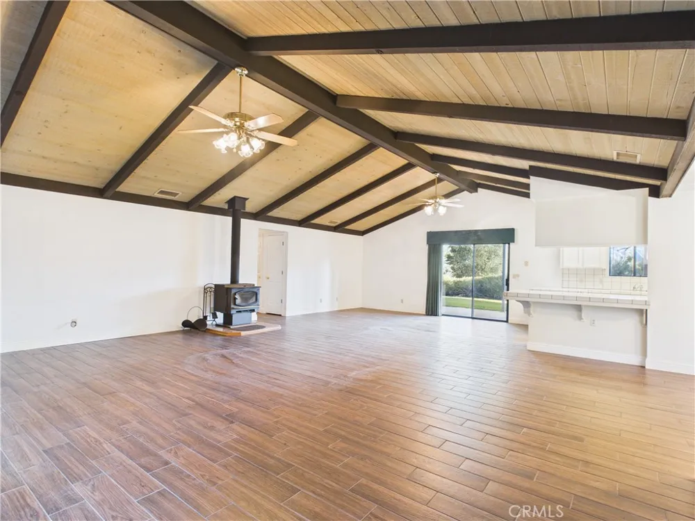 42177 Lone Olive Ahwahnee, CA 93601
