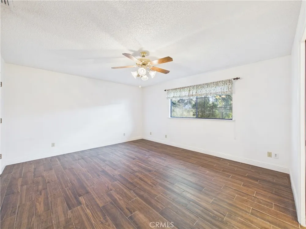 42177 Lone Olive Ahwahnee, CA 93601