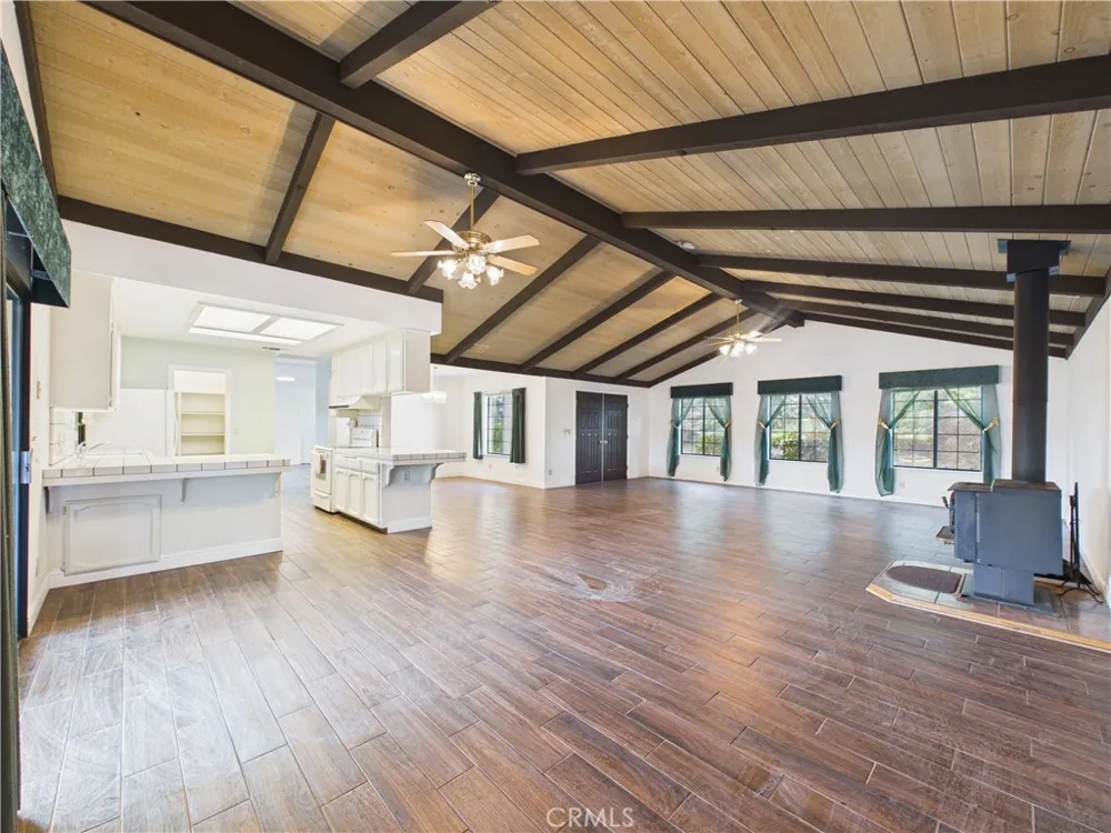 42177 Lone Olive Ahwahnee, CA 93601