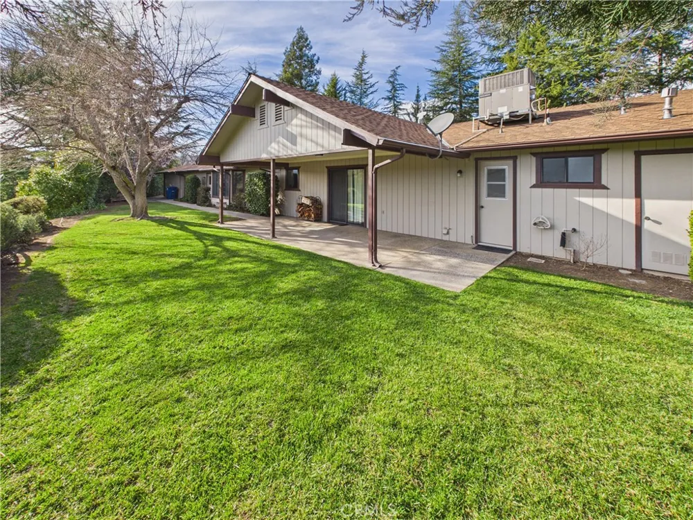 42177 Lone Olive Ahwahnee, CA 93601