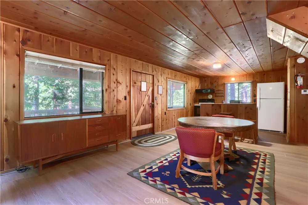 7771 White Chief Mountain Fish Camp, CA 93623