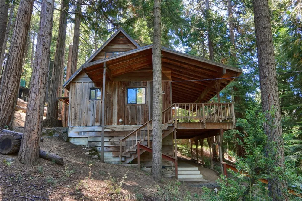 7771 White Chief Mountain Fish Camp, CA 93623