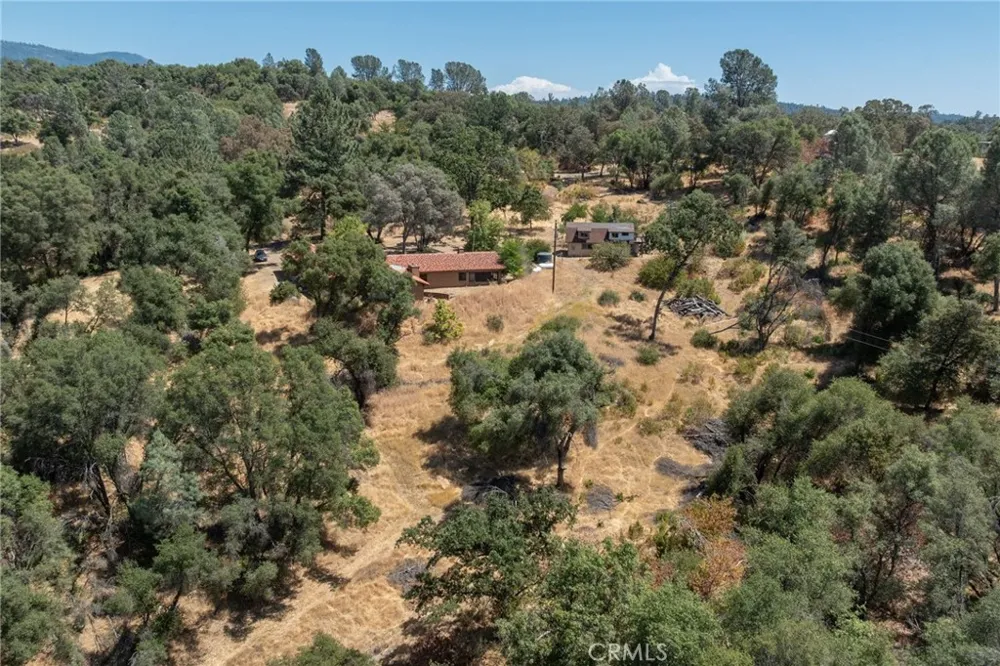 3981 Snow Creek Road Mariposa, CA 95338