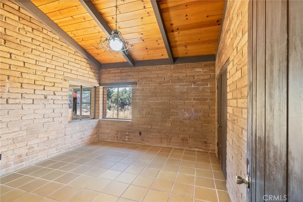 3981 Snow Creek Road Mariposa, CA 95338
