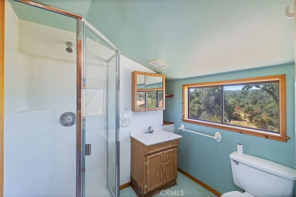 3981 Snow Creek Road Mariposa, CA 95338