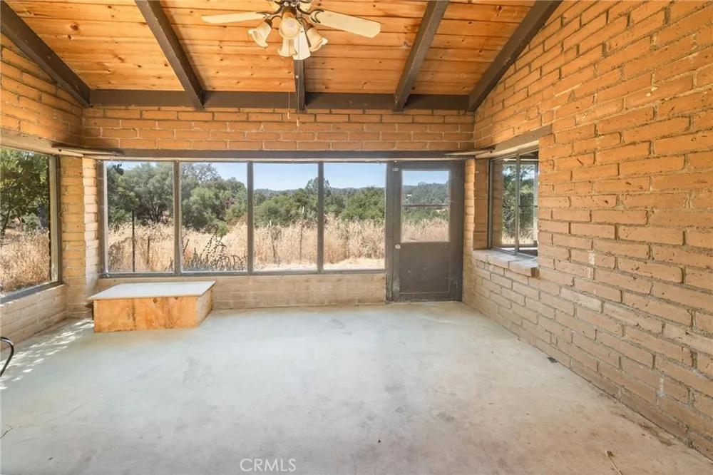 3981 Snow Creek Road Mariposa, CA 95338