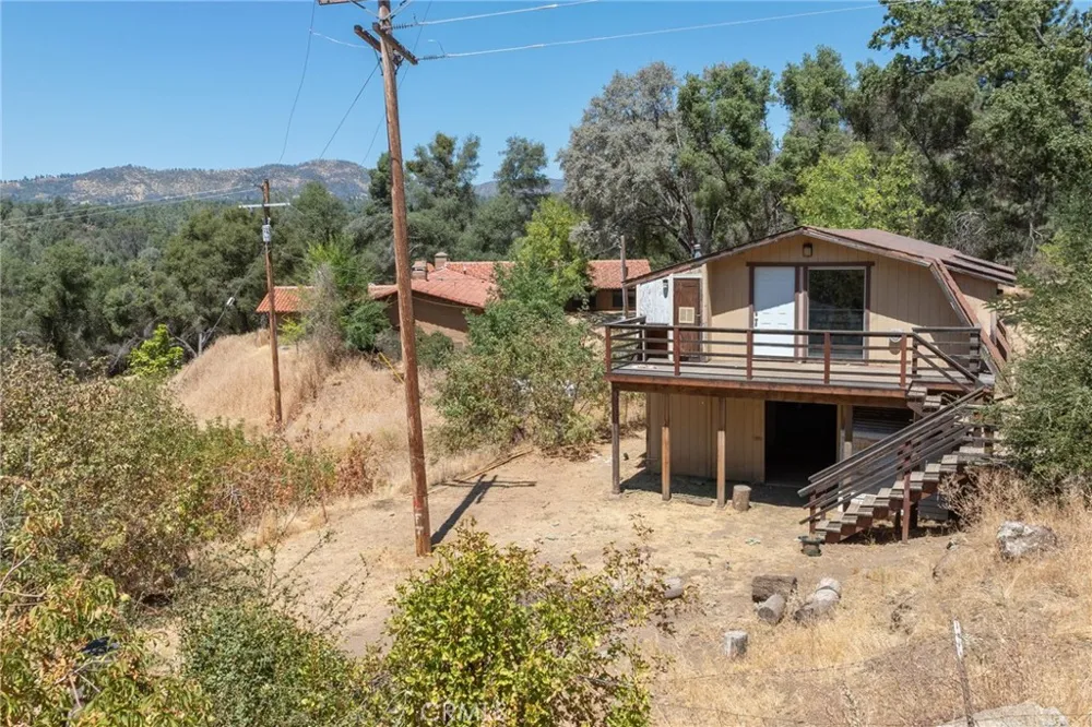 3981 Snow Creek Road Mariposa, CA 95338