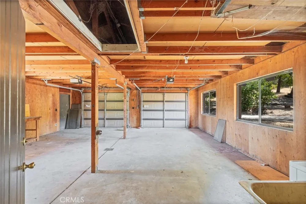 3981 Snow Creek Road Mariposa, CA 95338