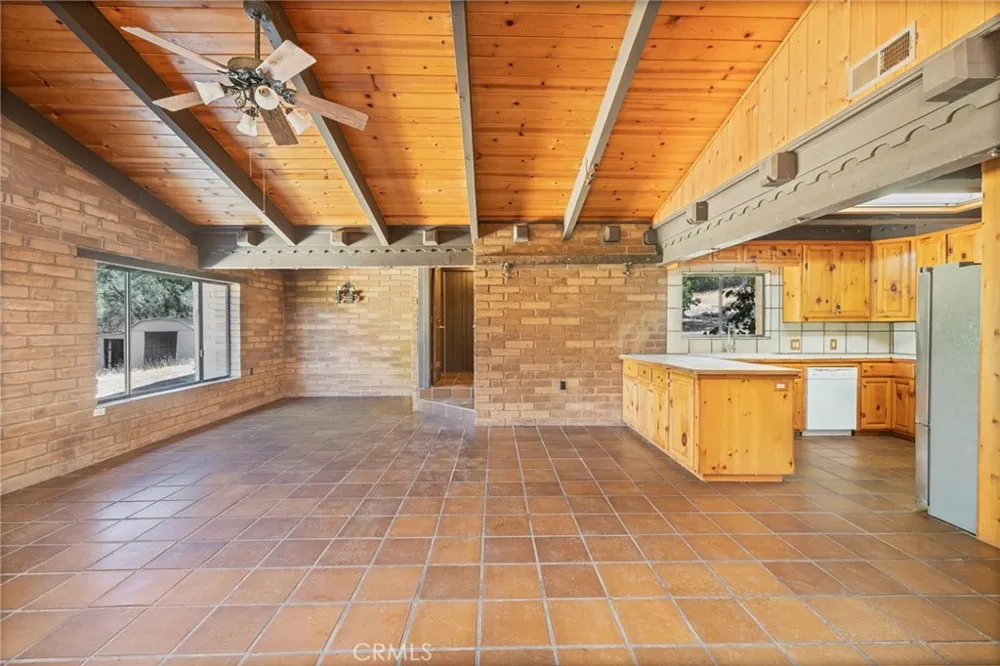 3981 Snow Creek Road Mariposa, CA 95338