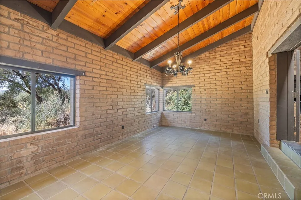 3981 Snow Creek Road Mariposa, CA 95338