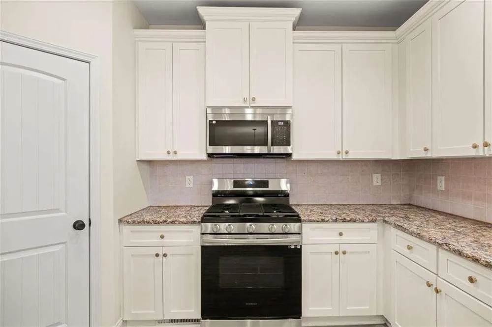 1300 Primrose Park Road Sugar Hill, GA 30518