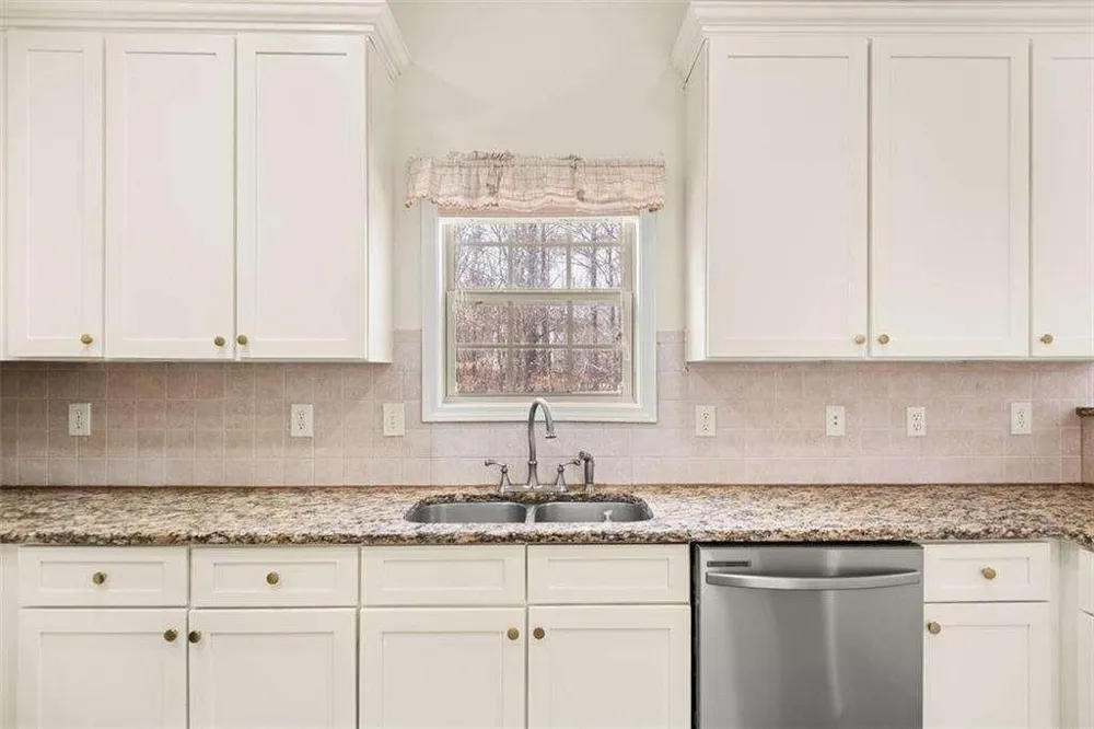 1300 Primrose Park Road Sugar Hill, GA 30518