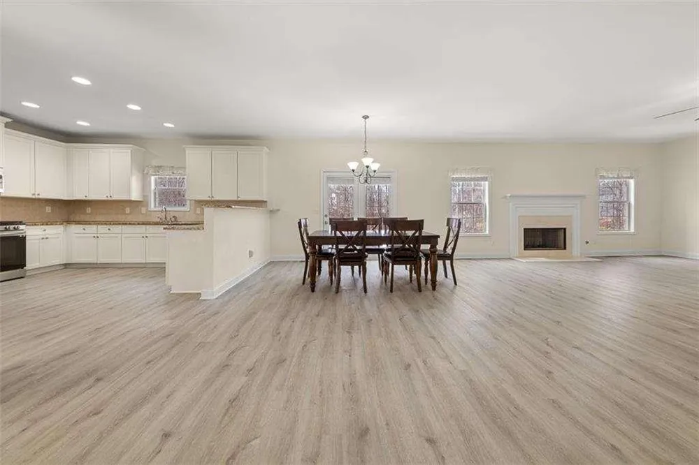 1300 Primrose Park Road Sugar Hill, GA 30518