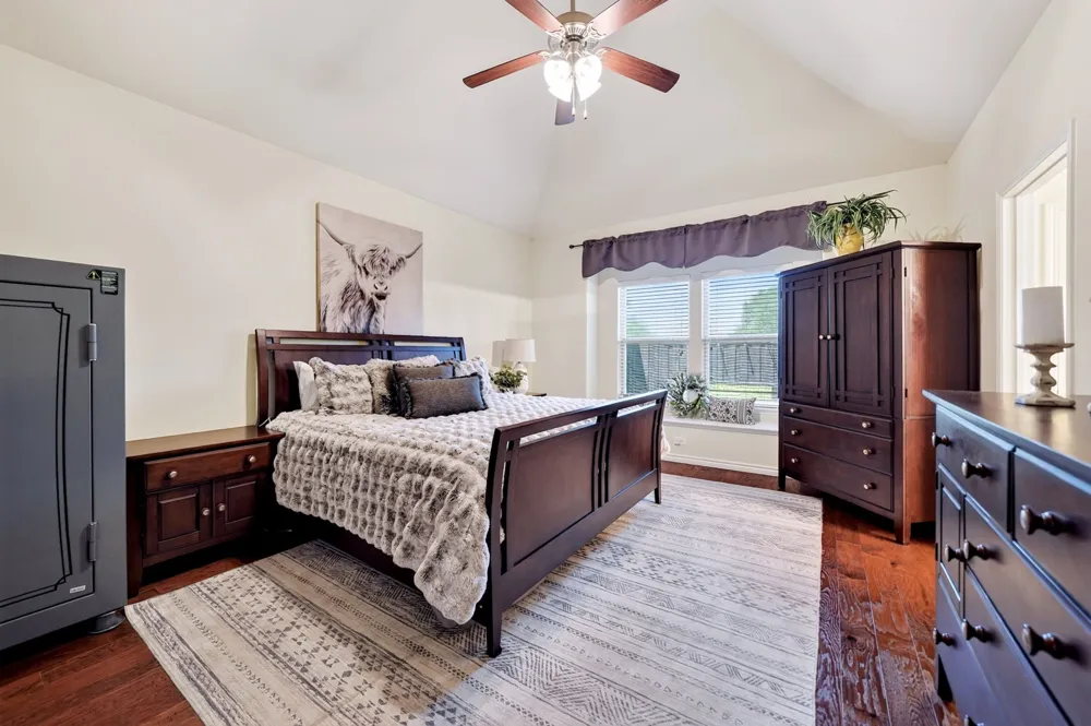 11205 Gibbons Creek Drive Frisco, TX 75036