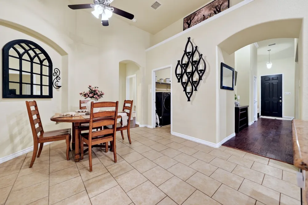 11205 Gibbons Creek Drive Frisco, TX 75036