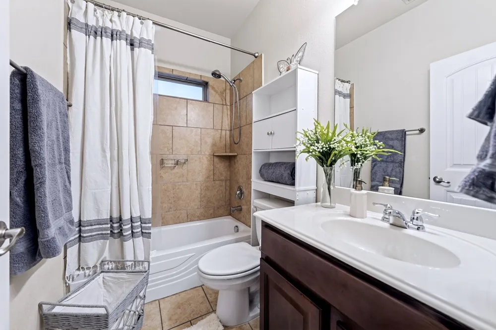 11205 Gibbons Creek Drive Frisco, TX 75036