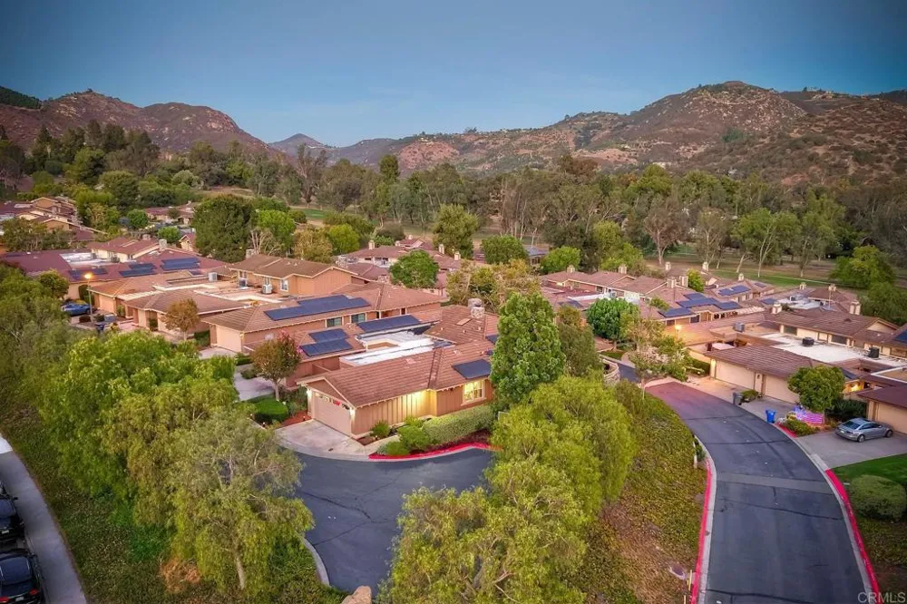 8507 Circle R Course Lane Escondido, CA 92026