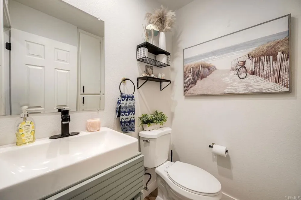 8507 Circle R Course Lane Escondido, CA 92026