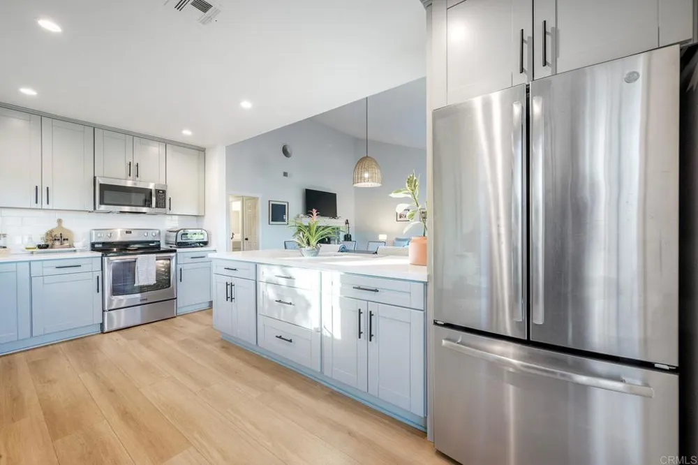 8507 Circle R Course Lane Escondido, CA 92026