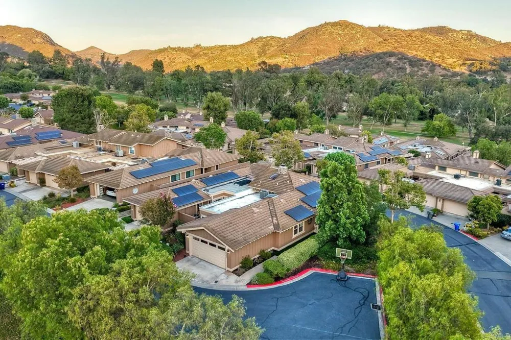 8507 Circle R Course Lane Escondido, CA 92026