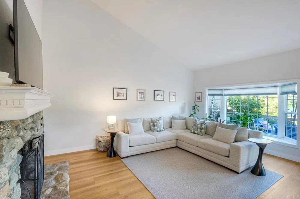 8507 Circle R Course Lane Escondido, CA 92026