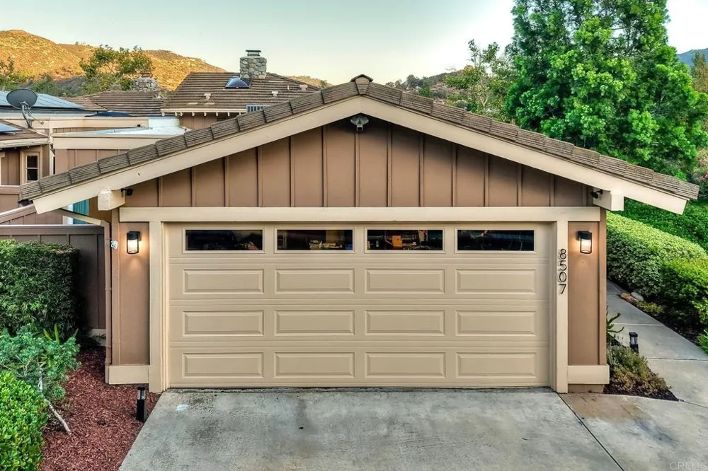 8507 Circle R Course Lane Escondido, CA 92026