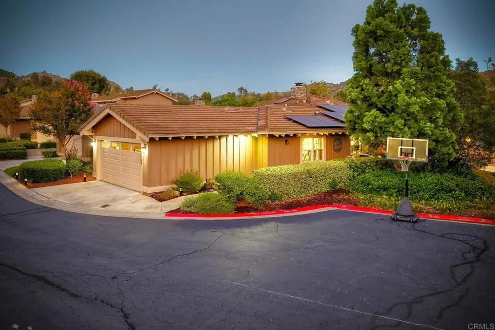 8507 Circle R Course Lane Escondido, CA 92026