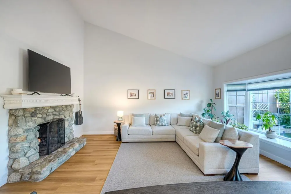 8507 Circle R Course Lane Escondido, CA 92026