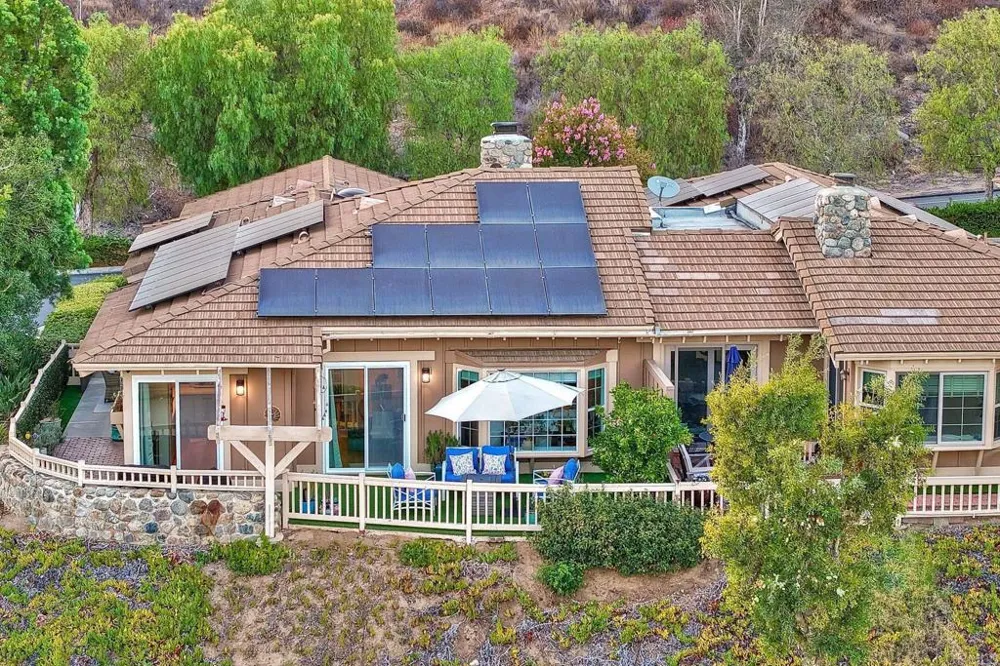 8507 Circle R Course Lane Escondido, CA 92026