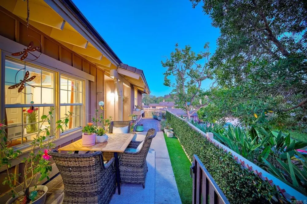 8507 Circle R Course Lane Escondido, CA 92026